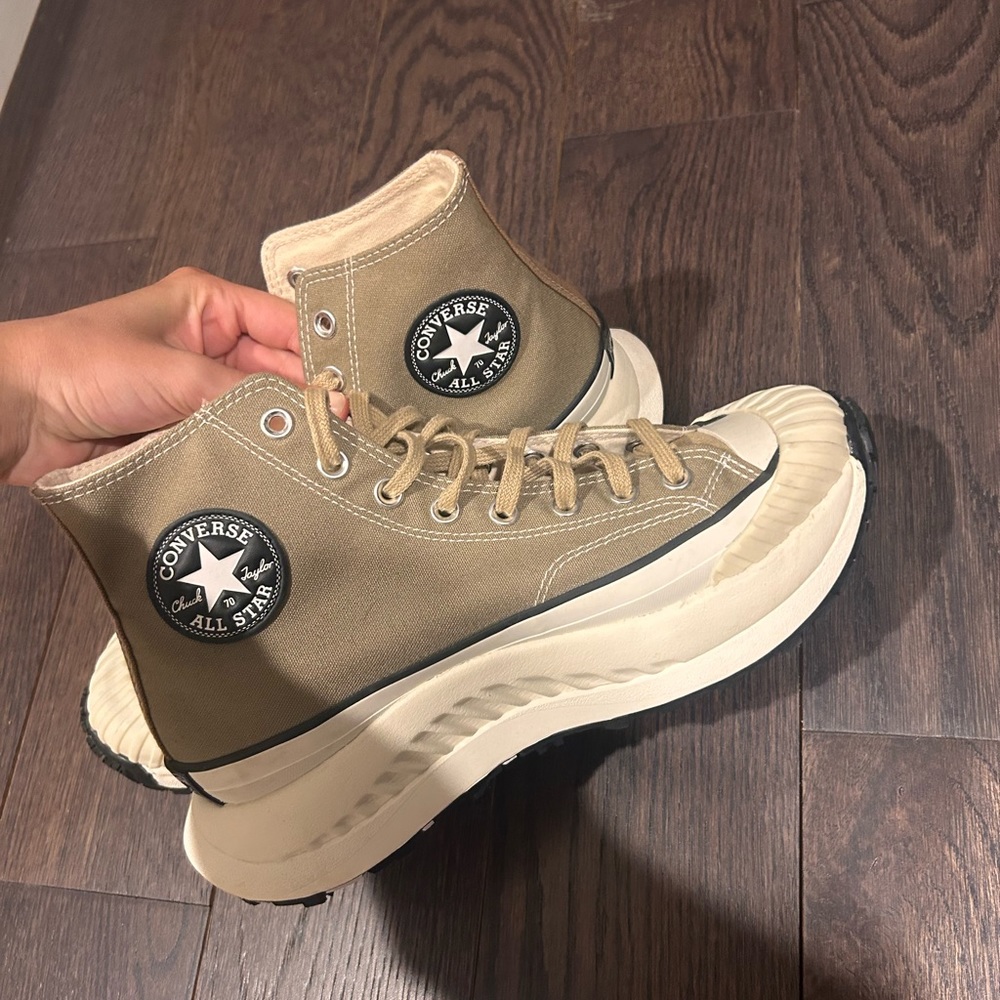 Women’s taupe high top Converse